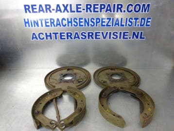 Ankerplaat links en rechts incl remschoenen Opel jaren 60, Verzenden, Nieuw, Opel