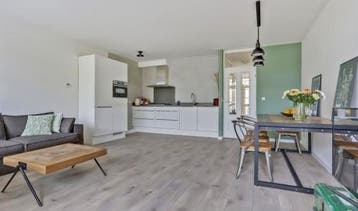 Te huur Studio Croeselaan In Utrecht, Huizen en Kamers, 20 tot 35 m², Utrecht