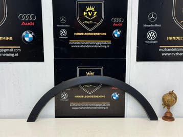 Ford Kuga bj.2018 Wiellijst/wielkuiplijst rechts achter, Gebruikt, Rechts, Ford