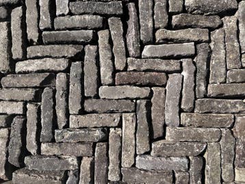 Oude gebakken waalformaten bruin paars (op pallets), Tuin en Terras, Tegels en Klinkers, Ophalen of Verzenden, Gebruikt, Keramiek
