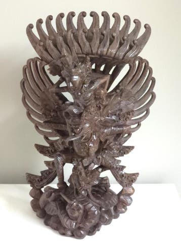 Antiek Balinees Houtsnijwerk - Vishnu op Garuda 40cm, Houtsnijwerk, Ophalen of Verzenden, Handgemaakt, 20 - 50 cm