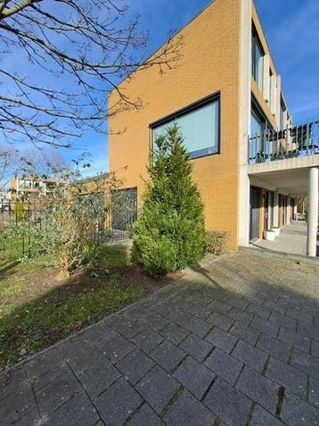 Te huur: Huis Poelenburg in Rotterdam, Rotterdam, Zuid-Holland