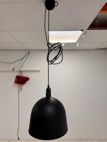 Normann Copenhagen Bell design hanglamp zwart, Kantine of Aula, Ophalen of Verzenden, Gebruikt, Verlichting