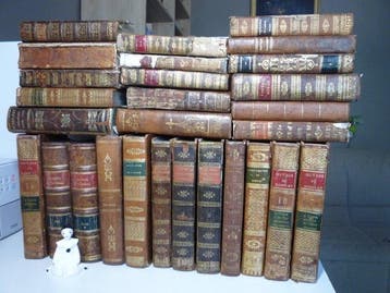 Divers - Lot S de 28 volumes Cuir - 19ème siècle - Religion., Antiek en Kunst, Antiek | Boeken en Bijbels