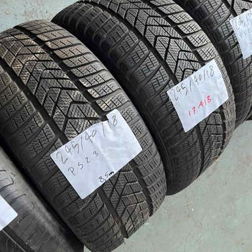 2 x Pirelli Sottozero 3 245-40-18 Winterbanden 8,5mm, 18 inch, Band(en), Personenwagen, Gebruikt