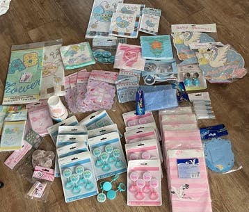 LAATSTE STUKS GEBOORTEBEDANKJES BABYSHOWER TRAKTATIE OP = OP, Hobby en Vrije tijd, Feestartikelen, Ophalen of Verzenden, Nieuw