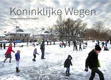 Koninklijke wegen 9789082055306 Charlotte Bogaert, Verzenden, Zo goed als nieuw, Charlotte Bogaert