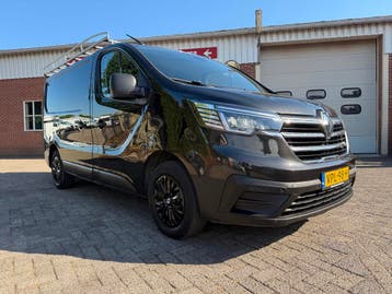 Renault Trafic 2.0 dCi T29 L1H1 camera navi airco cruise, Gebruikt, Euro 6, Renault, Zwart