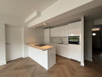 Appartement te huur aan Kruiskade in Rotterdam, Zuid-Holland
