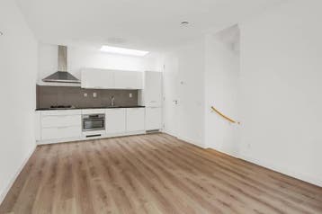 Te huur: Huis Laagte Kadijk in Amsterdam, Huizen en Kamers, Noord-Holland, Amsterdam