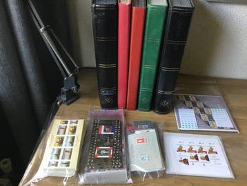 Nederland 1945/2000 - Partij in 5 insteekboeken + 703, Postzegels en Munten, Gestempeld