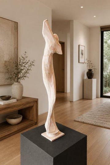 Tomas Orentas - Contemporary Figurative Sculpture
