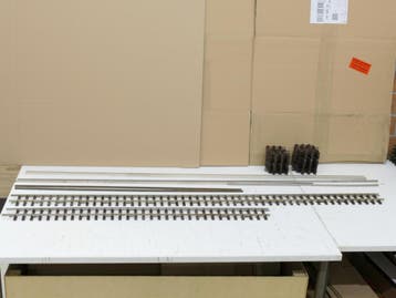 THIEL Nikkel-Rails Pakket Nr 1 Totaal 6,50 Meter (Recht), Ophalen of Verzenden, Gebruikt, Rails, Analoog