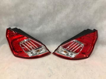 Ford Fiesta MK7 LIFT 14-17 achterlicht links of rechts LED E, Verzenden, Gebruikt