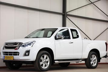 Isuzu D-max 1.9 Extended Cab AUTOMAAT 3500KG TREKHAAK EURO 6, Automaat, Dealer onderhouden, Stof, Gebruikt