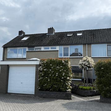 Huis in Nieuwegein gevonden voor €2350,- pm, Huizen en Kamers, 50 m² of meer, Overige regio's