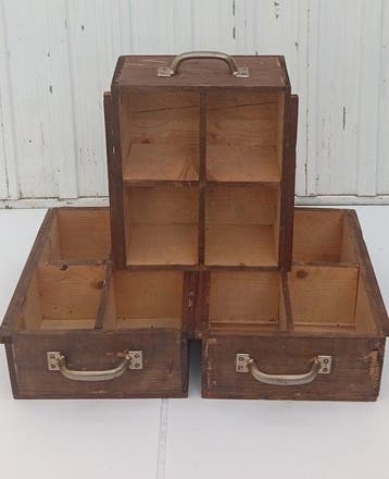 Industriële apparatuur - Italië - Houten laden