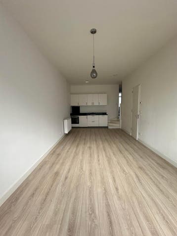 Te huur: Appartement Mathenesserweg in Rotterdam, Appartement, Rotterdam, Zuid-Holland