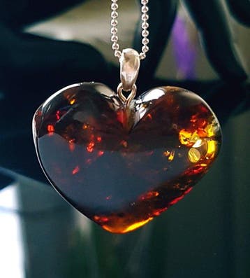 Natuurlijke Baltisch amber hartvormige hanger - Barnsteen