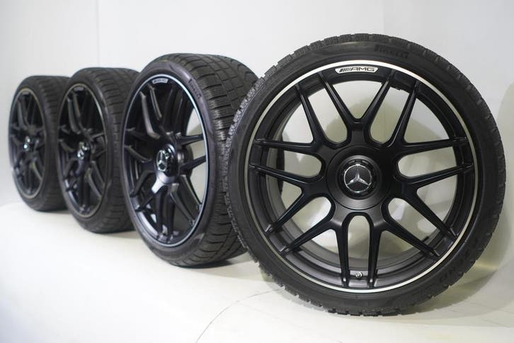 Mercedes A45 AMG W177 19 inch velgen Pirelli Winterbanden Or, Auto-onderdelen, Banden en Velgen, Velg(en), Gebruikt, 19 inch, Winterbanden