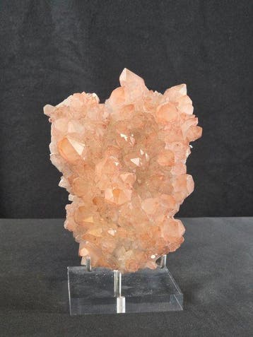 Natuurlijke rozenkwarts kristalcluster – met display Kristal