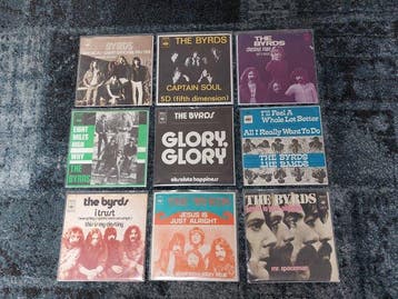 The Byrds -  9 BEAUTIFUL ORIGINAL SINGLES 45 RPM  - On CBS, Nieuw in verpakking