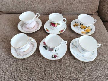 Koffie- en theeservies (6) - Porselein - Set kopjes