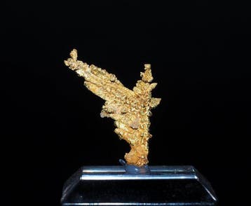 Goud Kristal - Hoogte: 2 cm - Breedte: 1.3 cm- 0.9 g