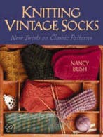 Knitting Vintage Socks 9781931499651 Nancy Bush, Verzenden, Gelezen, Nancy Bush
