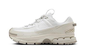 Nike Zoom Vomero Roam Summit White Light Bone Light Iron Or, Nieuw