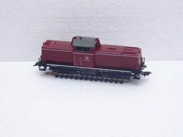Fleischmann H0 - 4230 - Diesellocomotief (1) - BR 212 - DB, Nieuw