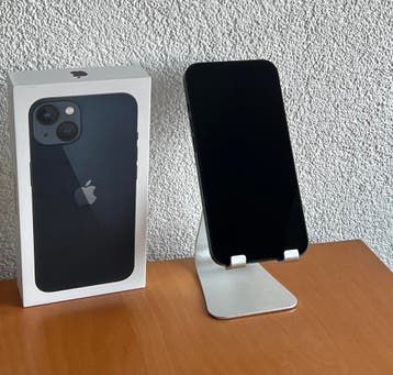 Apple iPhone 13 128GB Zwart / Garantie / Nette staat, 128 GB, Zwart, Refurbished, IPhone 13