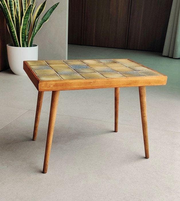 Bijzettafel - Hout, Geglazuurde tegels, Antiek en Kunst, Kunst | Designobjecten