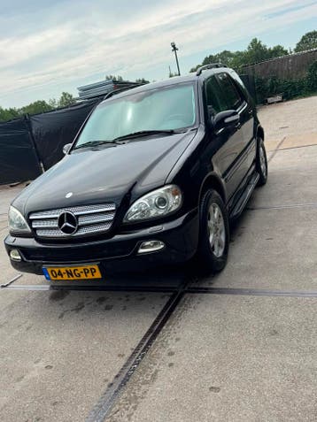 Mercedes ML350 4MATIC Automaat | Marge | Betrouwbare V6 | Tr, Gebruikt, Zwart, Benzine, SUV of Terreinwagen