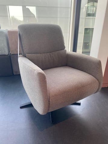 Aramo relaxfauteuil laag, Huis en Inrichting, Ophalen, Zo goed als nieuw, Stof