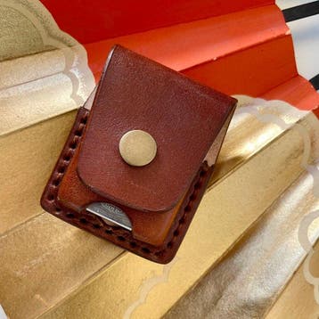Zippo - Handmade Genuine Burnt Umber Leather case for Zippo, Nieuw