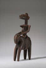 Een houten beeld. - Senufo - Ivoorkust (Zonder minimumprijs)