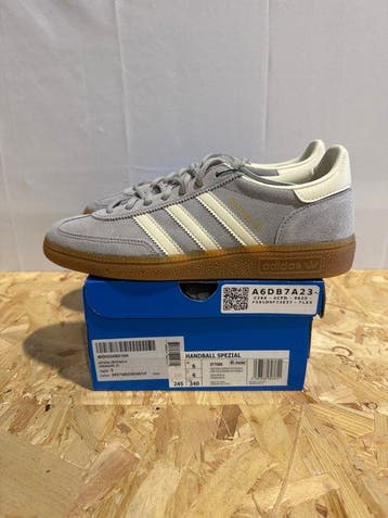 Adidas - Handball Spezial - Sneakers - Maat: EU 39 - Nieuw, Nieuw