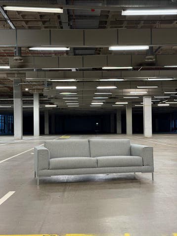 Design on Stock Aikon Bank | Kvadrat | NIEUWSTAAT + Garantie, Stof, Driepersoons, 75 tot 100 cm, Ophalen of Verzenden