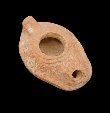 Laat-Romeins / Vroeg-Byzantijns Terracotta olielamp - 86 mm