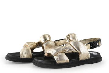 Inuovo Sandalen in maat 41 Goud, Kleding | Dames, Schoenen, Overige kleuren, Verzenden, Inuovo, Sandalen of Muiltjes