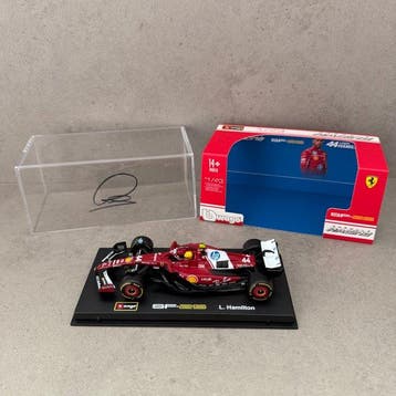 Ferrari - Ferrari SF-25 1/43 Signed - Lewis Hamilton - 2025, Verzamelen, Automerken, Motoren en Formule 1, Nieuw