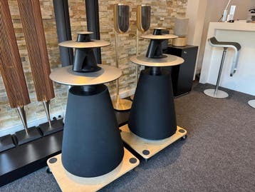 Beolab 5 MK1 luidsprekers met schade, B en O Bang en Olufsen, Gebruikt, Speakerset, Bang & Olufsen, Ophalen