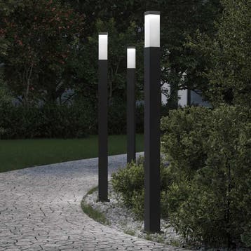 Staande buitenlamp 110cm Zwart | Tweedekansje | OP=OP, Minder dan 50 watt, Staande lamp, Ophalen of Verzenden, Rvs