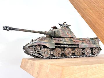 Bandai 1:24 - Model militair voertuig - Vintage Bandai 1:24, Nieuw