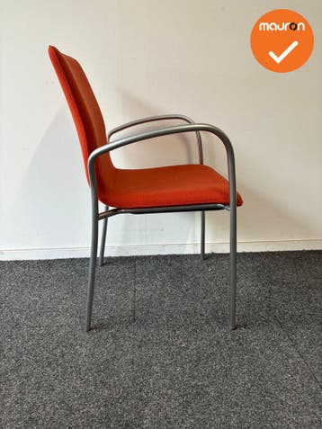 Kusch & Co Ona Plaza - Vergaderstoel Oranje Gestoffeerd - Vi, Vergader- of Presentatieruimte, Ophalen of Verzenden, Gebruikt, Stoel