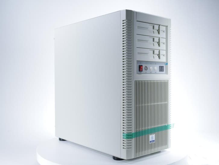 [RETOURDEAL] Silverstone FLP02 - Behuizing, Computers en Software, Computerbehuizingen, Ophalen of Verzenden