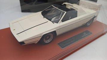Top Marques 1:18 - Modelauto - Ferrari 308 GT Bertone, Hobby en Vrije tijd, Modelauto's | 1:5 tot 1:12, Nieuw