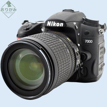 Nikon D7000 + AF-S Nikkor 3.5-5.6/18-105mm G ED VR Digitale, Nieuw