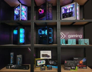 De (RGB) Game PC specialist van Nederland, Intel & AMD Ryzen, Xgaming, Virtual Reality, Nieuw